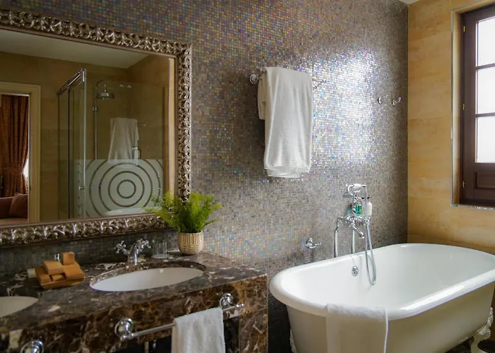 Blau Gran Hotel Las Caldas, A Member Of Radisson Individuals (Adults Only) Hotel